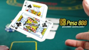 Mayroong dalawang pangunahing paraan upang maglaro ng tatlong card poker: ante play at pair plus taya